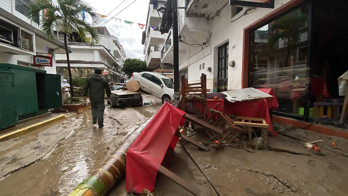 Afectados por el paso del huracán Nora en Jalisco